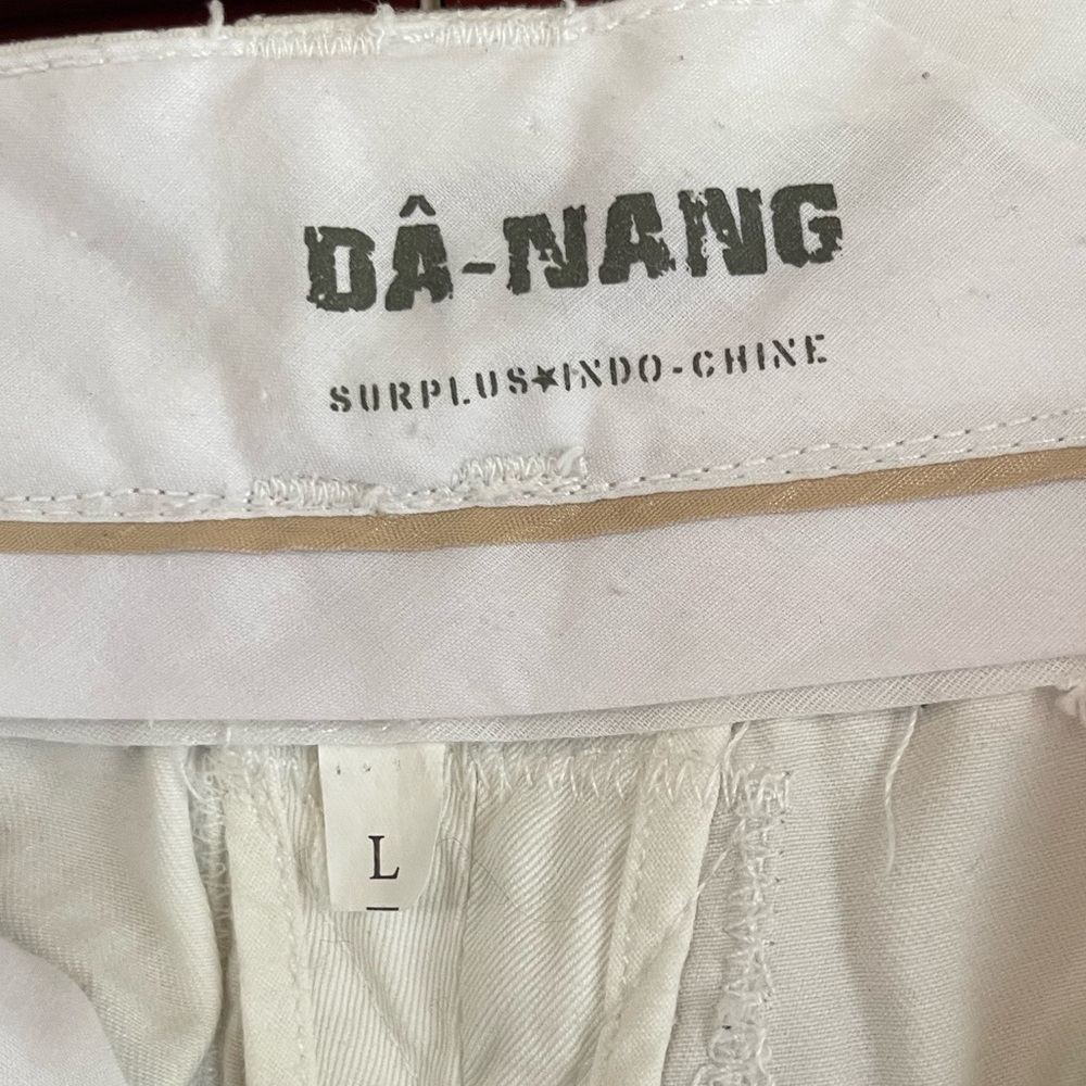 Da-Nang white surplus cargo shorts Geisha embroidered medium-large - Picture 7 of 9